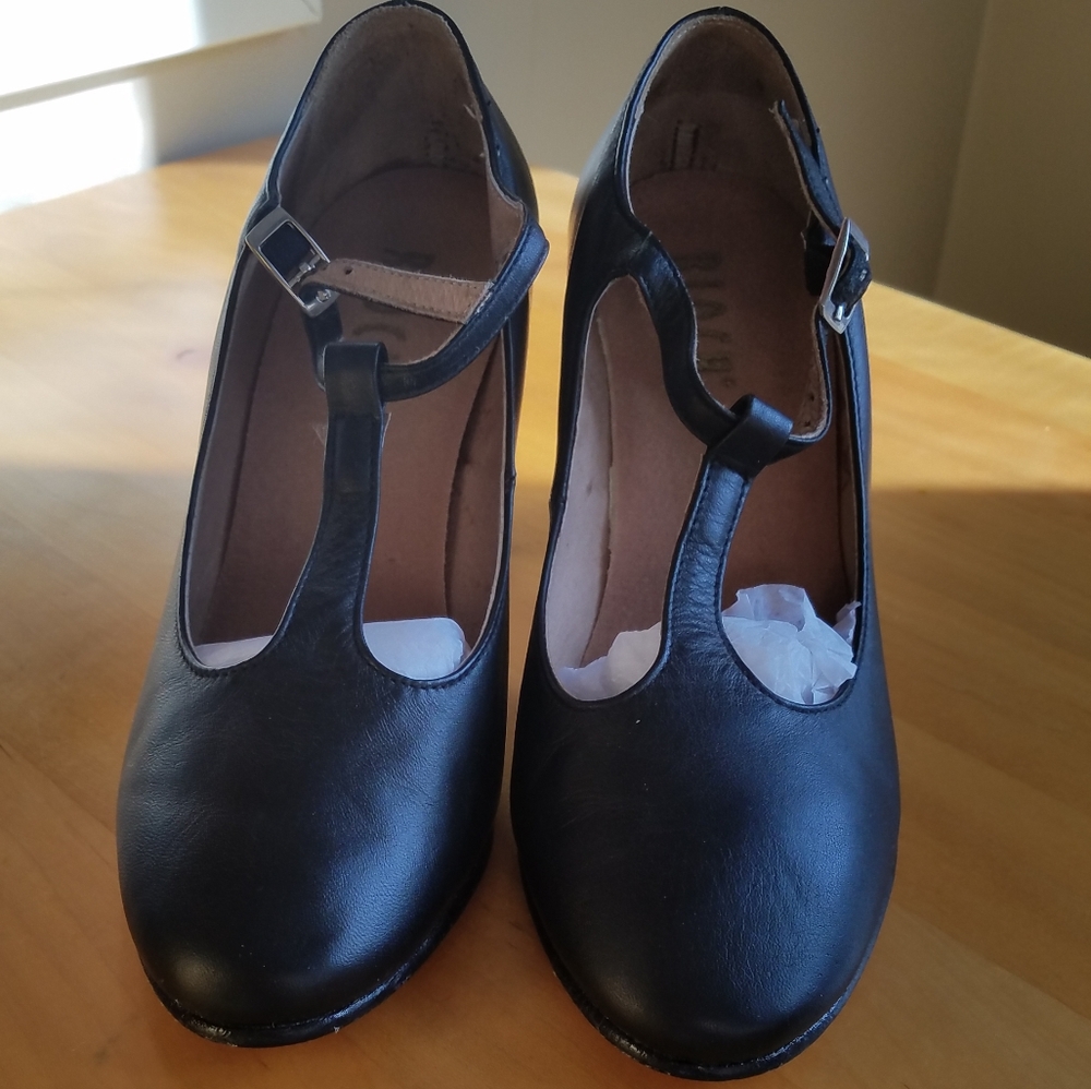 Dance shoes